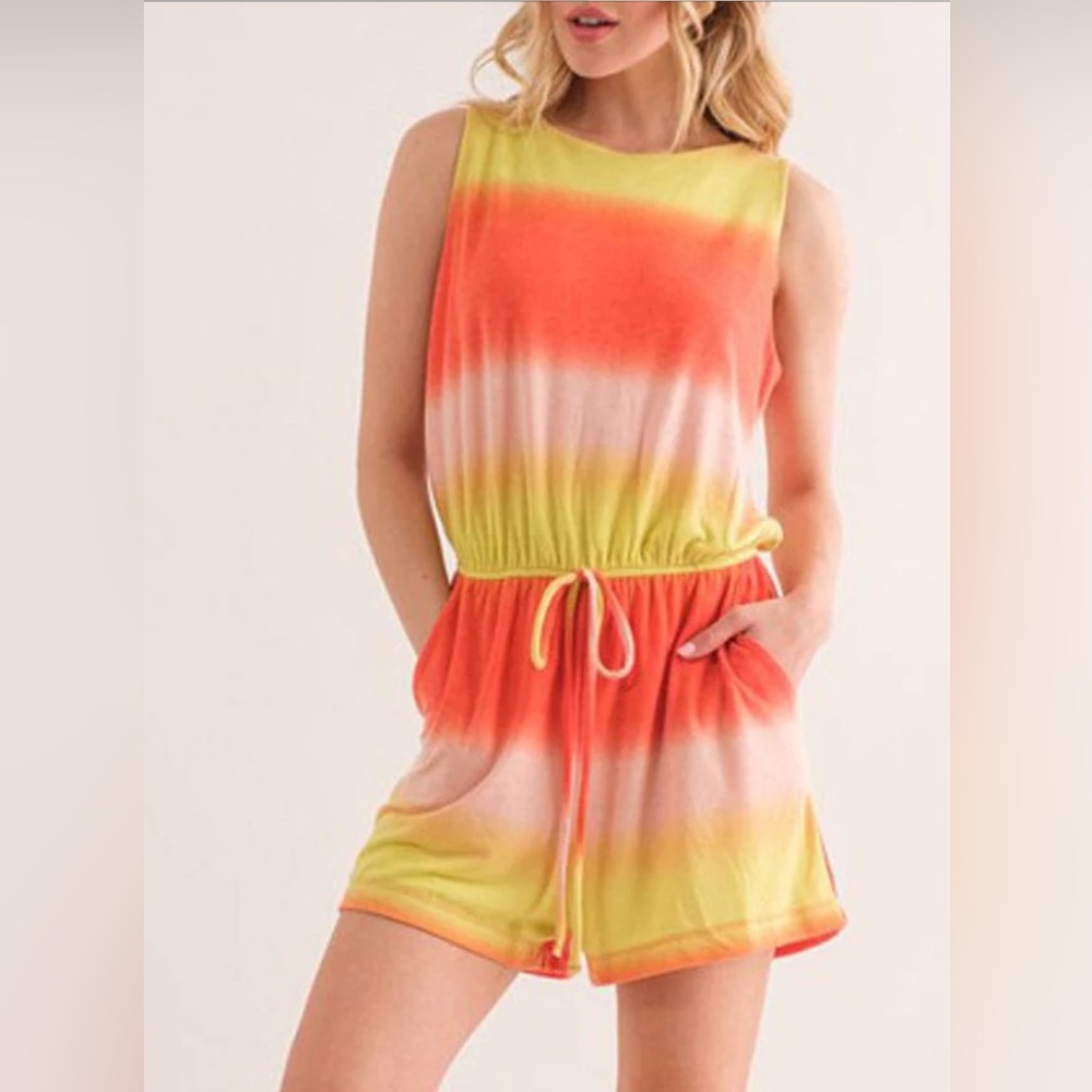NWOT Sleeveless colorblock romper